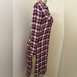 Gianni Bini Burgundy, Black & White Plaid Button-Up size M